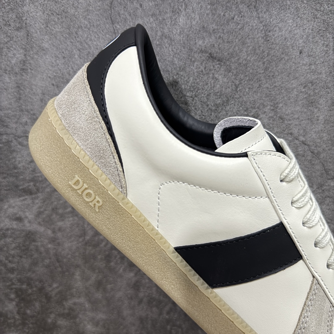 图片[7]-【莞定礼盒版】迪奥德训鞋DIOR迪奥 B01 Matchpoint 圆头系带低帮 原版开发 原材料打造 顶级礼盒包装 目前市场最高版本 标志着Dior经典款式的回归,以时尚优雅的廓形重新诠释。采用光滑皮革精心制作,鞋舌和内部侧面饰以Dior标志,鞋后跟处饰以CDIcon标志。搭配同色调橡胶鞋底点缀以Dior标志,可与Dior Icons限定 的各式造型搭配,打造精致造型。 尺码：39-45-选品中心