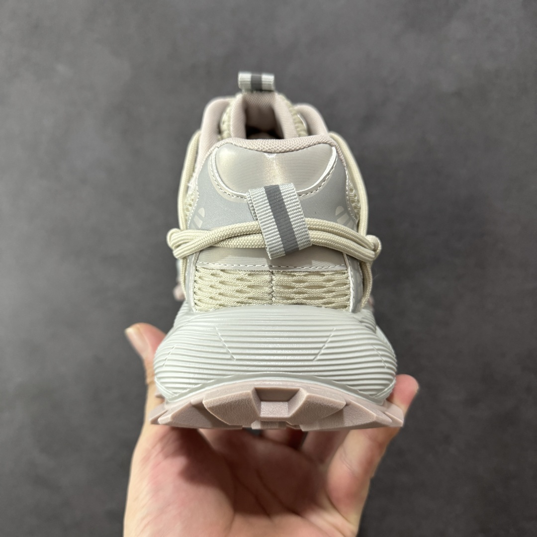 图片[4]-【广东版本】GG-CC Chunky Low休闲运动厚底增高老爹鞋 广东大厂出品 完美细节 25ss春季新款厚底增高 大长腿 时髦look轻松定格 不费力展现率性氛围 高档银盒 酷帅机能风不规则设计大底 双鞋带拼色造型设计 轻便舒适百搭 GGcc厚底增高简直就是小个子的快乐! 不管怎么搭都好看~ 尺码： 35 36 37 38 39 40-选品中心