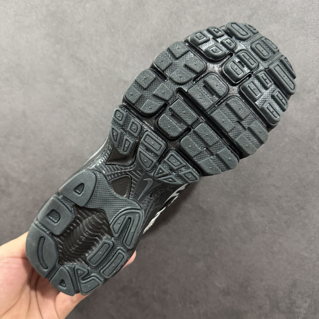  
【纯原】Nike Air Max Moto 2K 耐克新款复古气垫跑步鞋 HQ2056-007
尺
