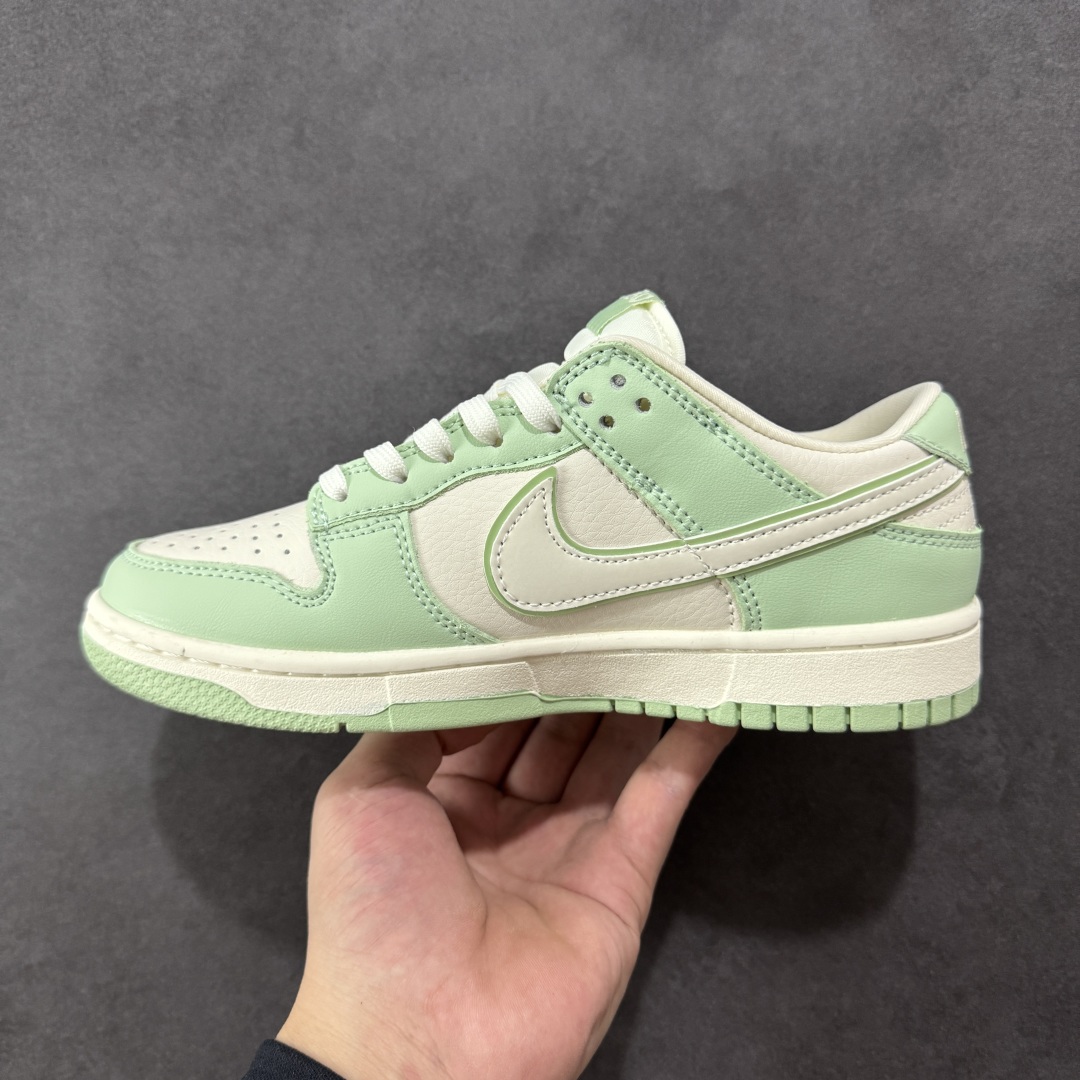  
【纯原】Nike SB Dunk Low 米绿拉布布 周年高端定制 低帮休闲板鞋
#定制鞋盒 大厂