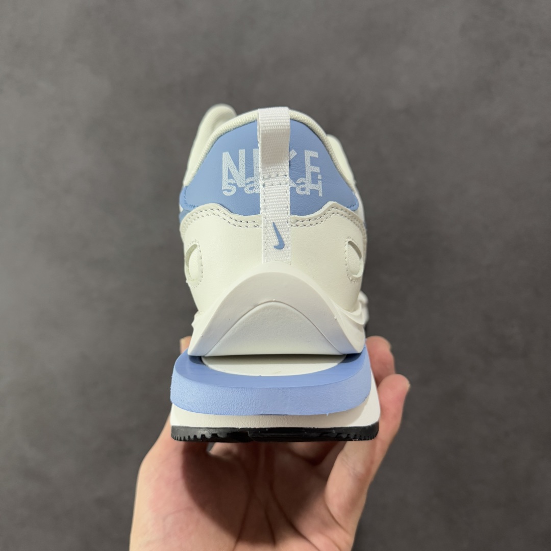 图片[4]-【纯原福利】Sacai x NK VaporWaffle 联名款华夫3.0潮流 休闲增高运动鞋 绝版好货特价 超低价清货 全套原楦原纸版原鞋开模 全网最具灵魂的版型 皮料卡色质感均保持原鞋一致 原装油墨Logo手工描漆 原装大底米色部分外尖内方 大底开口上翘弧度 后跟开口弧度高度原鞋一致 全鞋电脑针车 原厂鞋舌织唛标 原盒原配 中文合格证质保卡 客订外包保护盒‼️ 尺码：36 36.5 37.5 38 38.5 39 40 40.5 41 42 42.5 43 44 44.5 45 46-选品中心