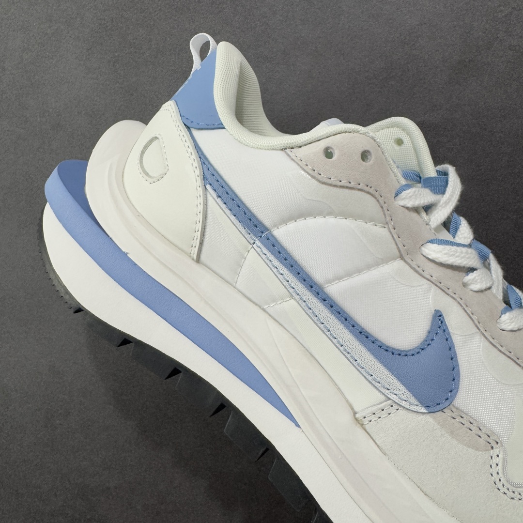 图片[6]-【纯原福利】Sacai x NK VaporWaffle 联名款华夫3.0潮流 休闲增高运动鞋 绝版好货特价 超低价清货 全套原楦原纸版原鞋开模 全网最具灵魂的版型 皮料卡色质感均保持原鞋一致 原装油墨Logo手工描漆 原装大底米色部分外尖内方 大底开口上翘弧度 后跟开口弧度高度原鞋一致 全鞋电脑针车 原厂鞋舌织唛标 原盒原配 中文合格证质保卡 客订外包保护盒‼️ 尺码：36 36.5 37.5 38 38.5 39 40 40.5 41 42 42.5 43 44 44.5 45 46-选品中心