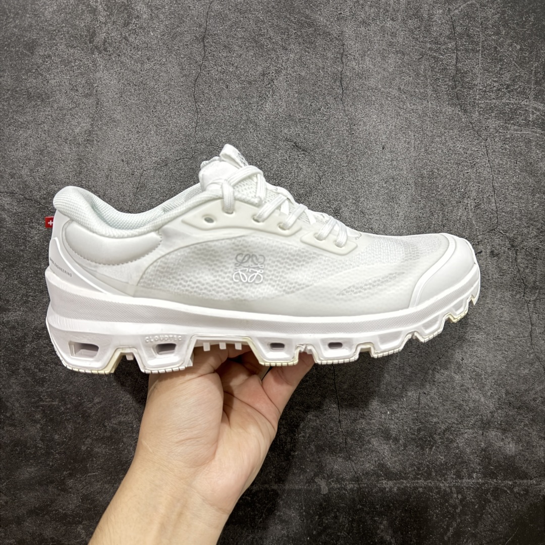 【得物版本】On昂跑 x LOEWE罗意威 Cloudventure 织物 跑步 户外轻便百搭系带 减震 低帮 运动休闲鞋 市面最优版本 附赠原厂布袋 原版开发 原材1比1打造 采用工程飞织网布组合再生聚酯纤维鞋面材质搭载独家隐藏速度中板 镂空CloudTec科技 泡棉缓震中底 黑科技跑出圈的时尚运动新宠 尺码:36 37 38 39 40 41 42 43 44 45-选品中心
