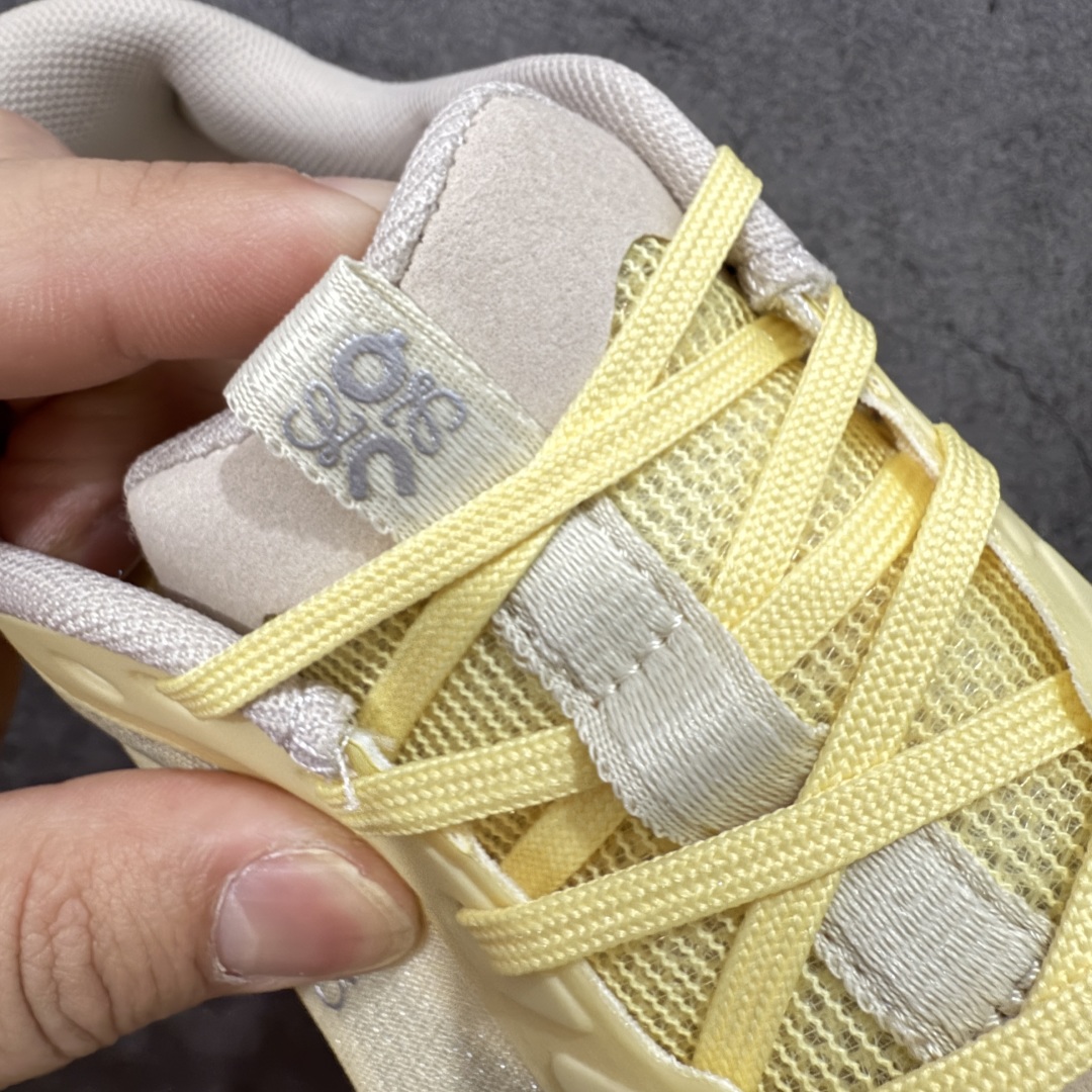 图片[5]-【得物版本】On昂跑 x LOEWE罗意威 Cloudventure 织物 跑步 户外轻便百搭系带 减震 低帮 运动休闲鞋 市面最优版本 附赠原厂布袋 原版开发 原材1比1打造 采用工程飞织网布组合再生聚酯纤维鞋面材质搭载独家隐藏速度中板 镂空CloudTec科技 泡棉缓震中底 黑科技跑出圈的时尚运动新宠 尺码：36 37 38 39 40 41 42 43 44 45-选品中心