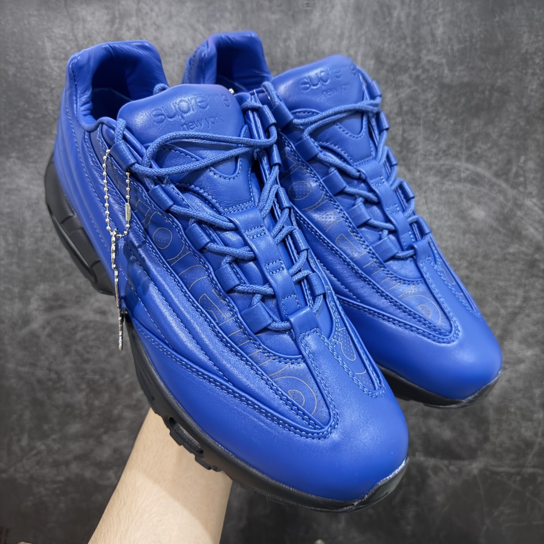 【EM纯原】Supreme x Nike Air Max 95 Lux 联名款 复古减震气垫跑鞋 CI0999-400  大厂出品 原楦原纸板 客供原厂材料开发 极致一眼正品既视感 细节如图所示  尺码:40 40.5 41 42 42.5 43 44 44.5 45 46 47.5-选品中心