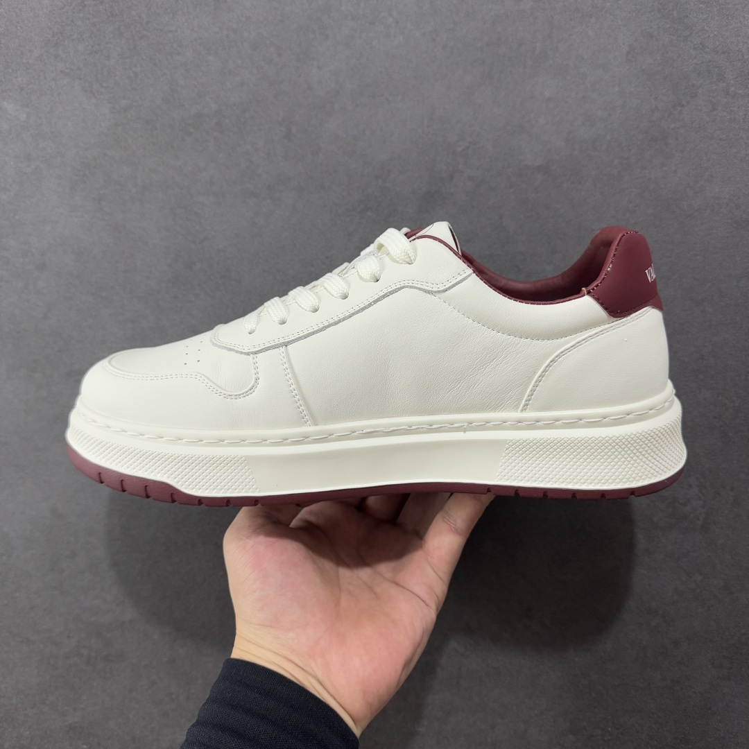 广东纯原版本 Valentino 华伦天奴 Rockstud untitled 厚底休闲铆钉小白鞋