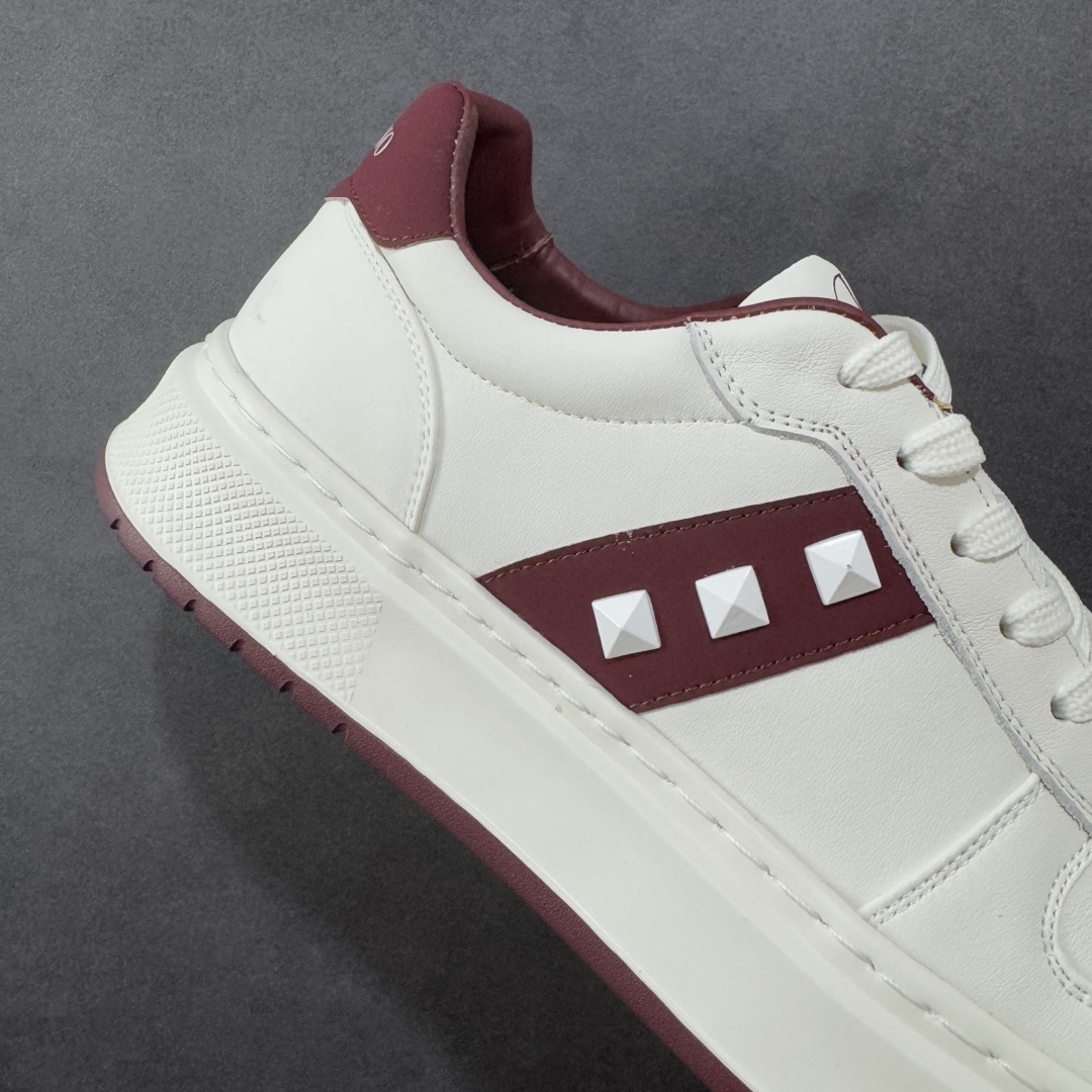 广东纯原版本 Valentino 华伦天奴 Rockstud untitled 厚底休闲铆钉小白鞋