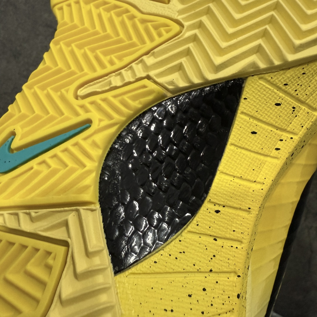  
【纯原】科比4黄黑 Kobe 4 Protro CHBL耐高 黄色实战篮球鞋IH0587-700


