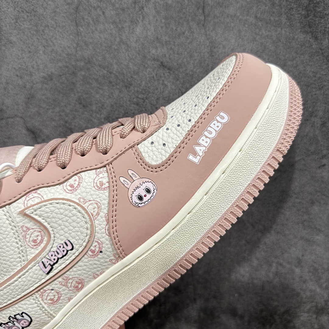  
【纯原】Nike Air Force 1 Low 07 x LABUBU 粉白
原楦头原纸板 打造纯