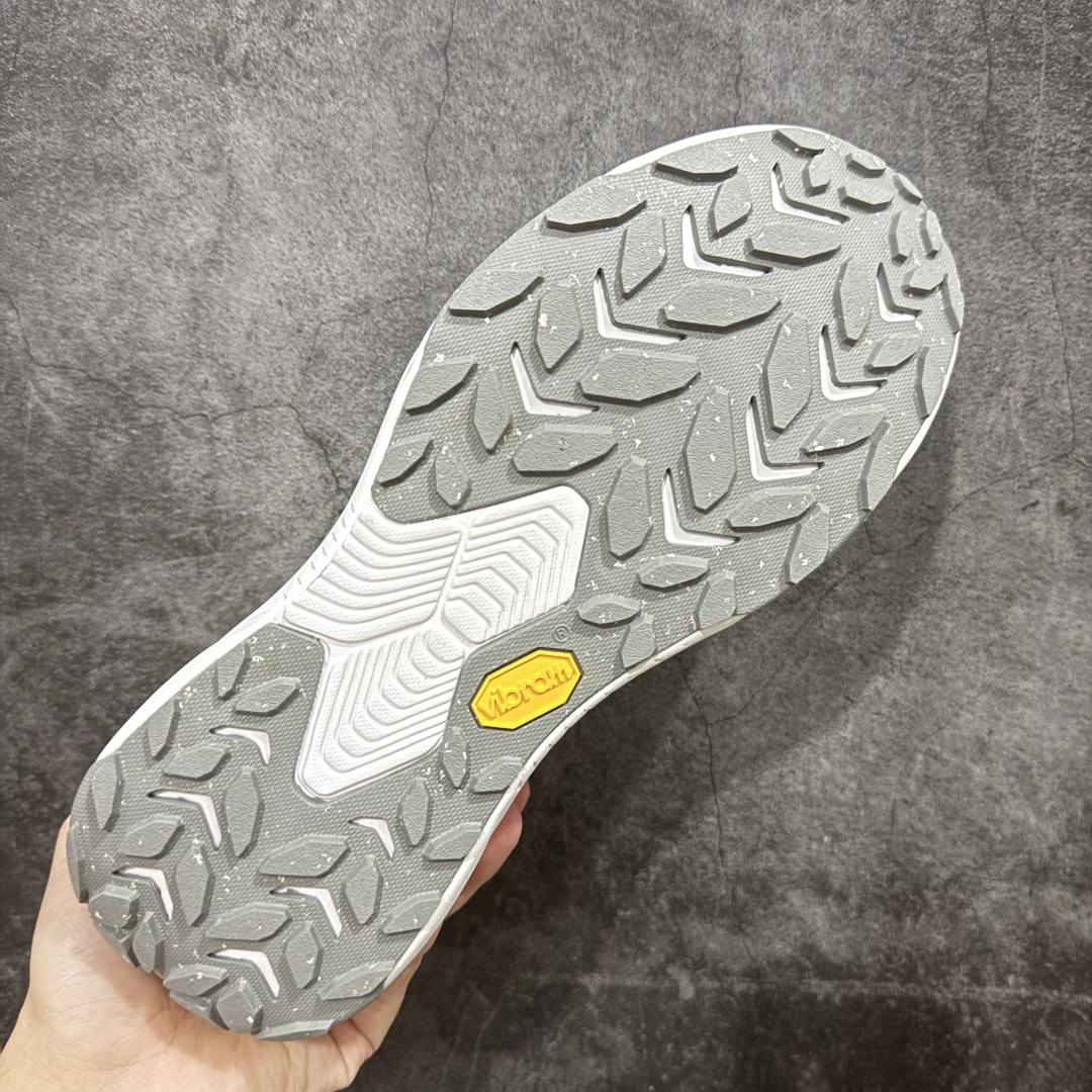  
【纯原】HOKA霍卡 HOKA Project Transport全新户外鞋款 整体鞋面采用防撕裂材