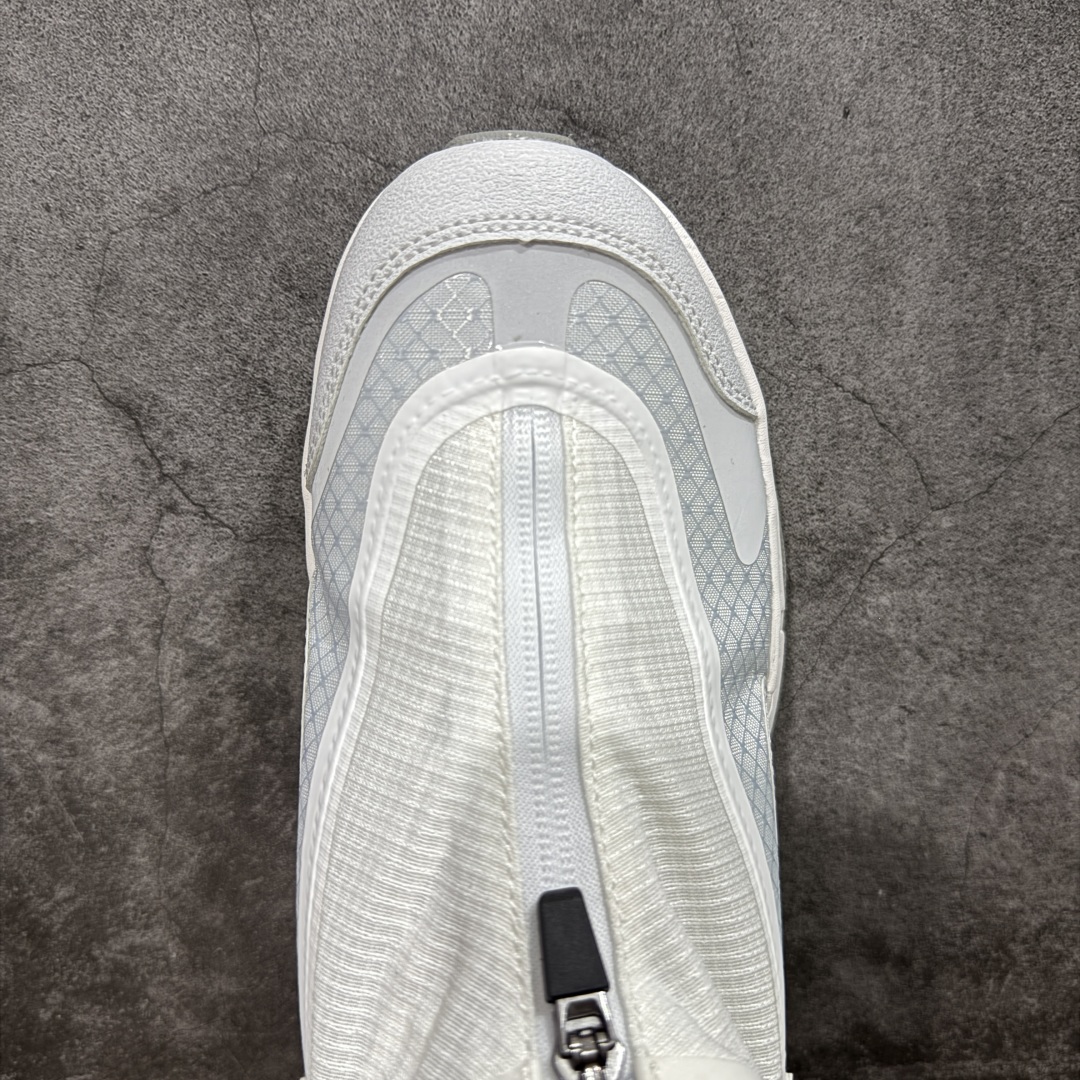  
【纯原】HOKA霍卡 HOKA Project Transport全新户外鞋款 整体鞋面采用防撕裂材