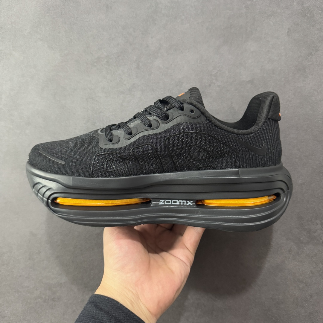 Nike VOMERO PREMIUM 耐克 舒适减震防滑 低帮跑步鞋 HQ2050-305