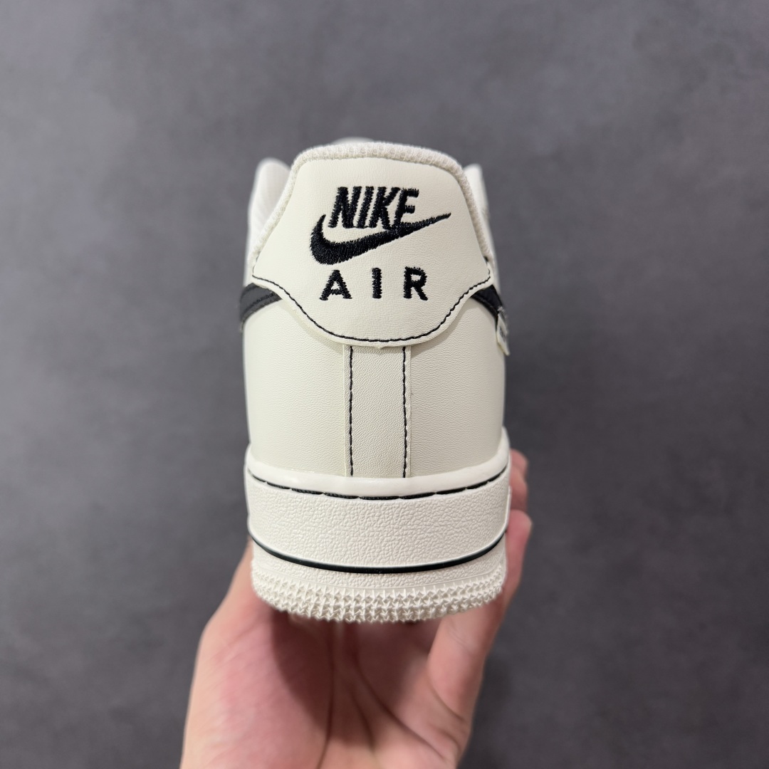 定制版 Nike Air Force 1'07 Low 做旧黑勾 空军一号低帮休闲板鞋 ZH0316-093