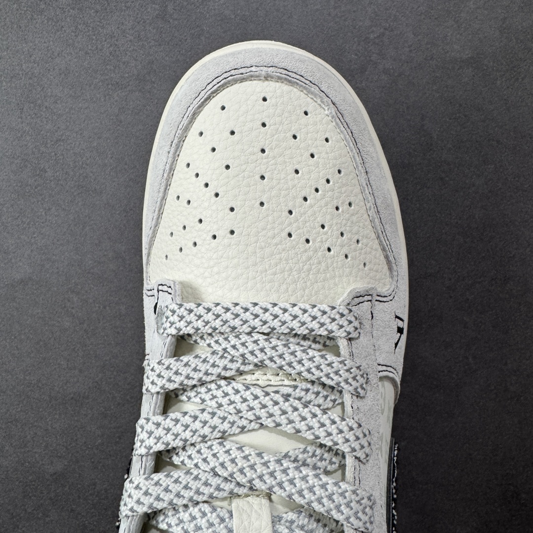 定制版 Nike SB Dunk Low LV联名 猪八黑牛仔 周年高端定制 低帮休闲板鞋 YX5066-382