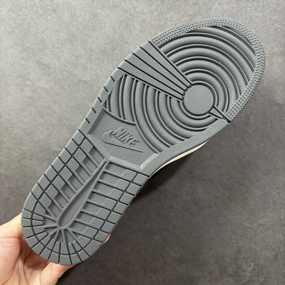 定制版 Travis Scott x Fragment Design x Air Jordan 1 Low OG SP AJ1 乔1 北面联名 印花米黑织标 低帮文化休闲板鞋 QW5088-205