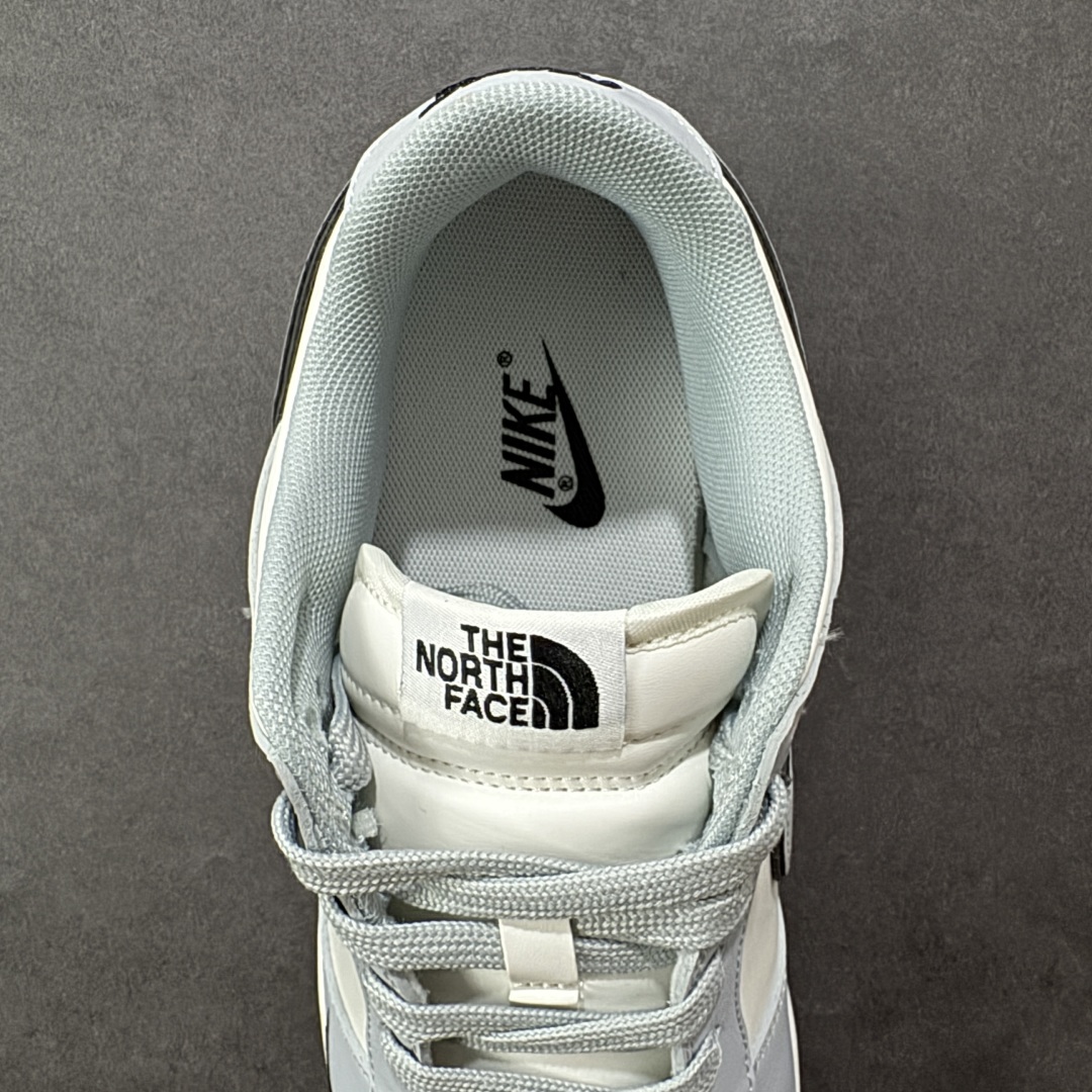  
【纯原】Nike SB Dunk Low 北面联名 三勾浅灰 周年高端定制 低帮休闲板鞋
#定制鞋盒