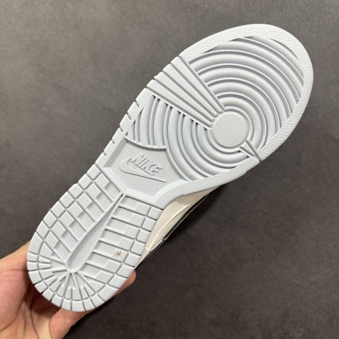  
【纯原】Nike SB Dunk Low 北面联名 三勾浅灰 周年高端定制 低帮休闲板鞋
#定制鞋盒