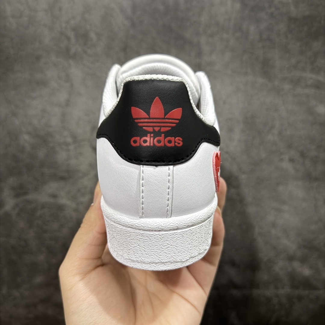 140    AdidOriginals Superstar 贝壳头系列 阿迪达斯 三叶草 低帮经典百搭休闲运动板鞋 FZ1807