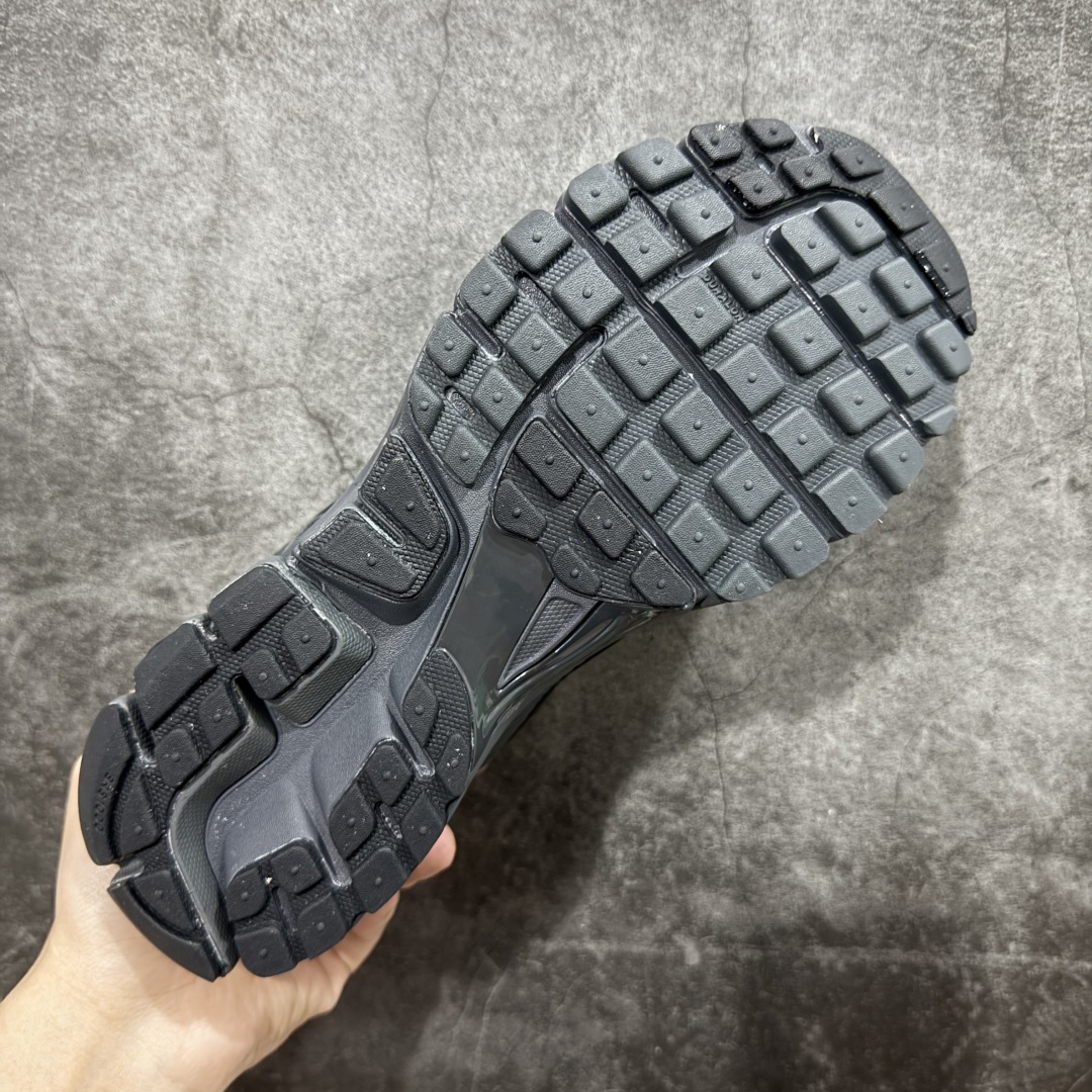 230  XC2.0版 NK Zoom Vomero 5 佛莫罗5代系列经典复古运动慢跑鞋 碳灰 BV1358-002