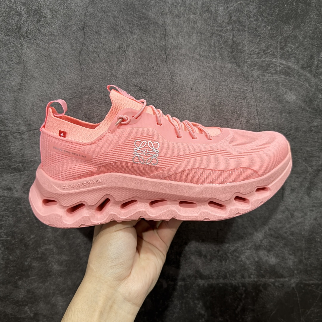  
【纯原】On昂跑 x LOEWE罗意威 Cloudtilt 织物 跑步 户外轻便百搭系带 减震 低帮