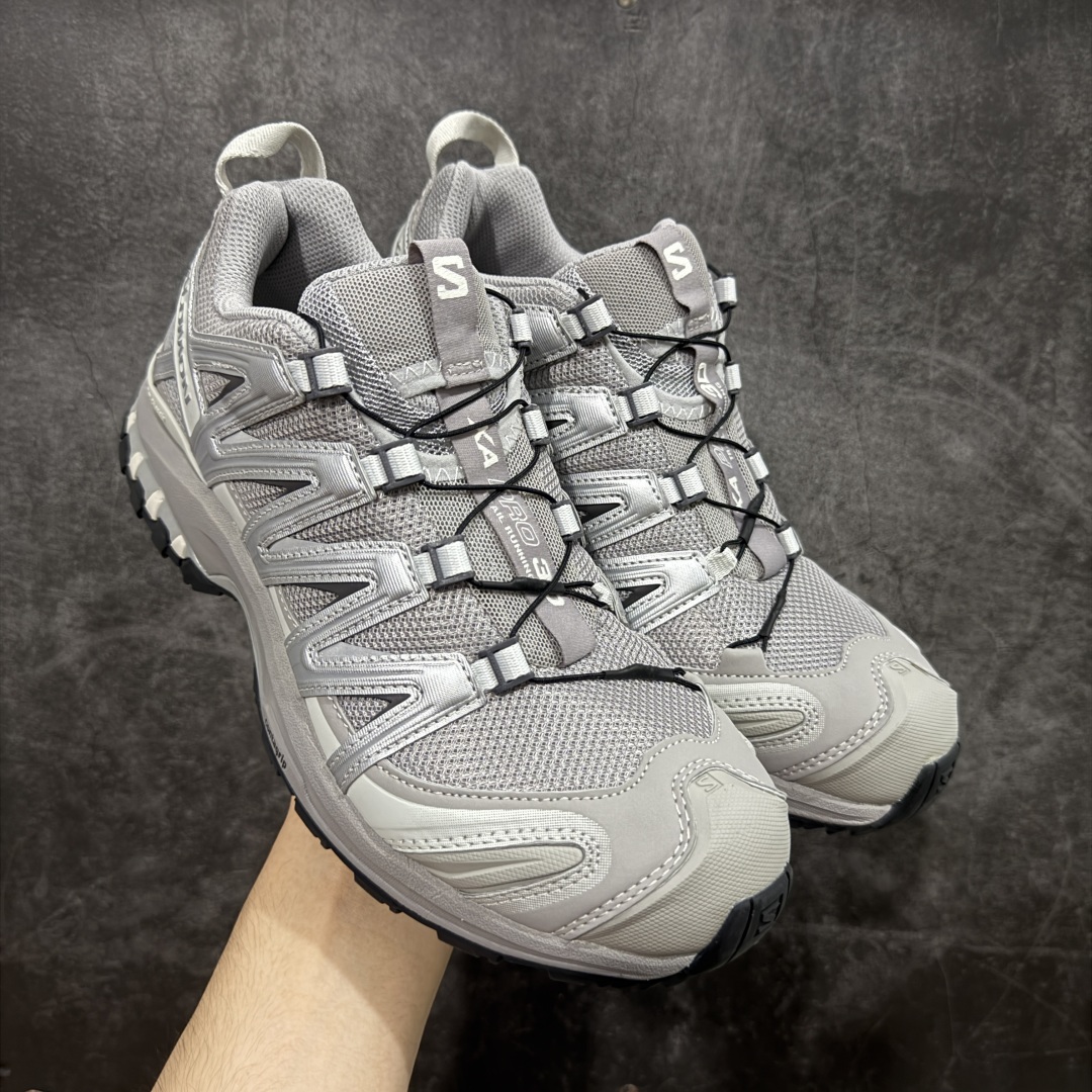 【S版纯原】SALOMON XA Pro 3D ADV 萨洛蒙潮流越野机能户外功能鞋 全新版本出货 性价比拉满 品质 细节 材料都是肉眼可以见! 售前售后也是其它工厂无法匹敌! 纯原外贸平台特供订单 耗时半年巨作 全套原纸板楦头开发 原厂特供网布配套加持 确保原汁原味 完美呈现版型 原档数据独家私模五层组合大底 男女鞋同步官方 原装Ortholite轻量化鞋垫 中底布带钢印编号 原厂TPU锁扣 进口港宝加持 后跟自然饱满 还原公司包裹性 鞋面采用SENSIFT贴合技术 全方位贴合包裹脚型 鞋跟部鞋底牵引设计 提供强大的抓地性能 更适应野外崎岖不平的道路 其3D ADVANCED CHASSIS底盘 材料轻量大化 钉齿设计更具稳定性 防护性 鞋底易磨损区运用CONTAGRIP高耐磨材料 应对城市硬质路面长距离跑考验 尺码:36 36.5 37.5 38 38.5 39 40 40.5 41 42 42.5 43 44 44.5 45-选品中心