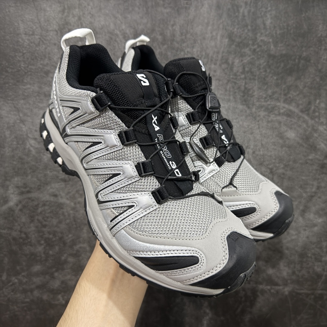 图片[3]-【S版纯原】SALOMON XA Pro 3D ADV 萨洛蒙潮流越野机能户外功能鞋 全新版本出货 性价比拉满 品质 细节 材料都是肉眼可以见！ 售前售后也是其它工厂无法匹敌！ 纯原外贸平台特供订单 耗时半年巨作 全套原纸板楦头开发 原厂特供网布配套加持 确保原汁原味 完美呈现版型 原档数据独家私模五层组合大底 男女鞋同步官方 原装Ortholite轻量化鞋垫 中底布带钢印编号 原厂TPU锁扣 进口港宝加持 后跟自然饱满 还原公司包裹性 鞋面采用SENSIFT贴合技术 全方位贴合包裹脚型 鞋跟部鞋底牵引设计 提供强大的抓地性能 更适应野外崎岖不平的道路 其3D ADVANCED CHASSIS底盘 材料轻量大化 钉齿设计更具稳定性 防护性 鞋底易磨损区运用CONTAGRIP高耐磨材料 应对城市硬质路面长距离跑考验 尺码：36 36.5 37.5 38 38.5 39 40 40.5 41 42 42.5 43 44 44.5 45-选品中心
