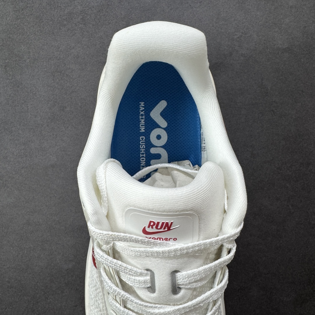 210    Nike VOMERO PREMIUM 耐克 舒适减震防滑 低帮跑步鞋 全掌ReactX泡绵中底 HQ2050-304