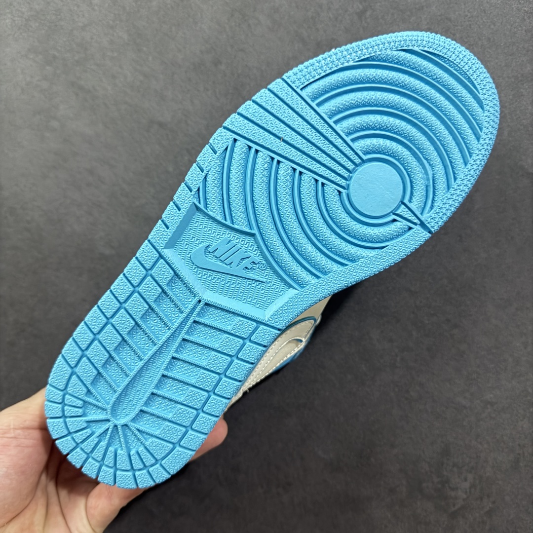  
【纯原】Nike AJ1 Low 白蓝拉布布联名
低帮休闲板鞋 定制鞋盒 
大厂纯原品质出货 超高清
