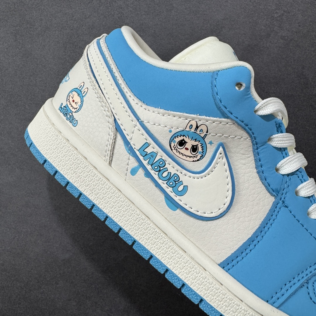  
【纯原】Nike AJ1 Low 白蓝拉布布联名
低帮休闲板鞋 定制鞋盒 
大厂纯原品质出货 超高清
