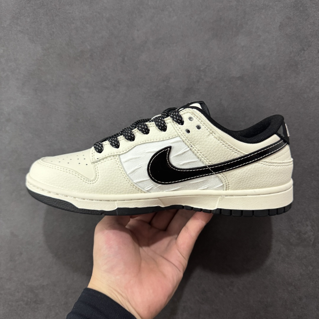  
【纯原】Nike SB Dunk Low 斯图西联名 织布米黑勾 周年高端定制 低帮休闲板鞋
定制鞋