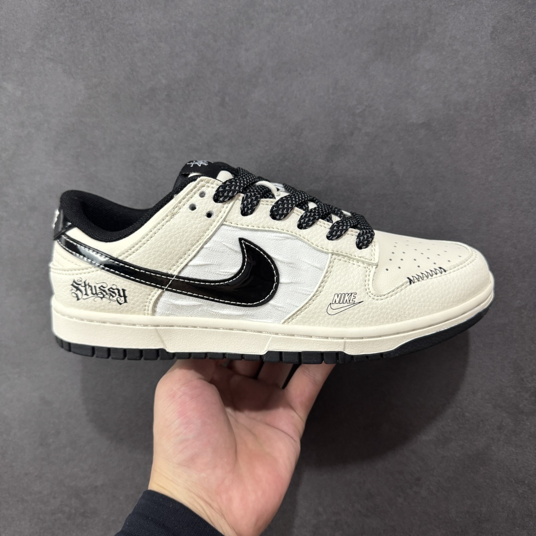  
【纯原】Nike SB Dunk Low 斯图西联名 织布米黑勾 周年高端定制 低帮休闲板鞋
定制鞋