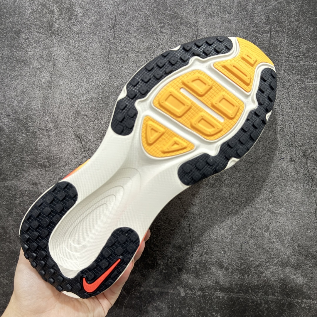 【XE纯原版】Nike Air Zoom Vomero 18 全新科技运动跑鞋 HM6804-100