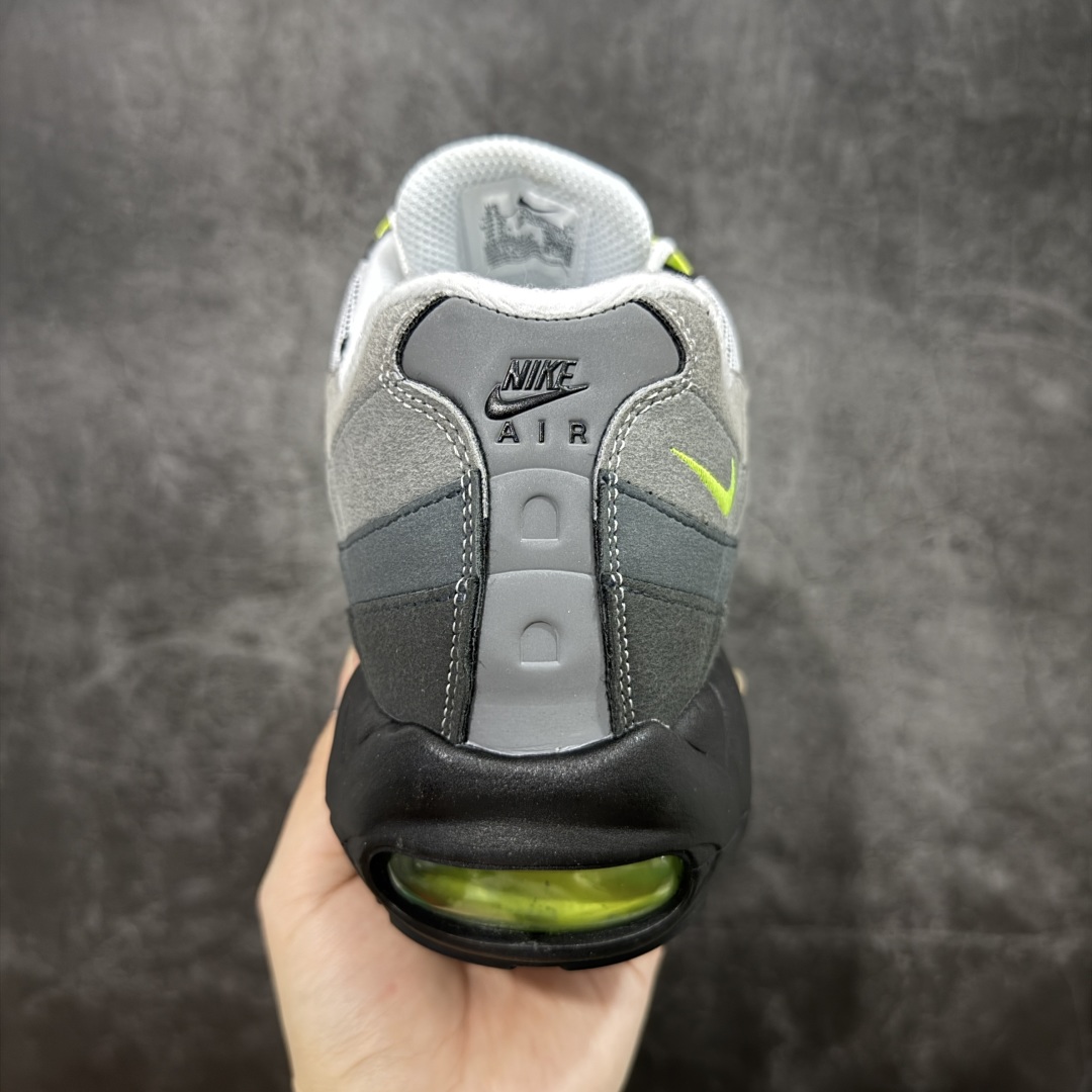 220  PE版本 NK Air Max 95 联名复古舒适气垫运动鞋 灰绿 CT1689-001