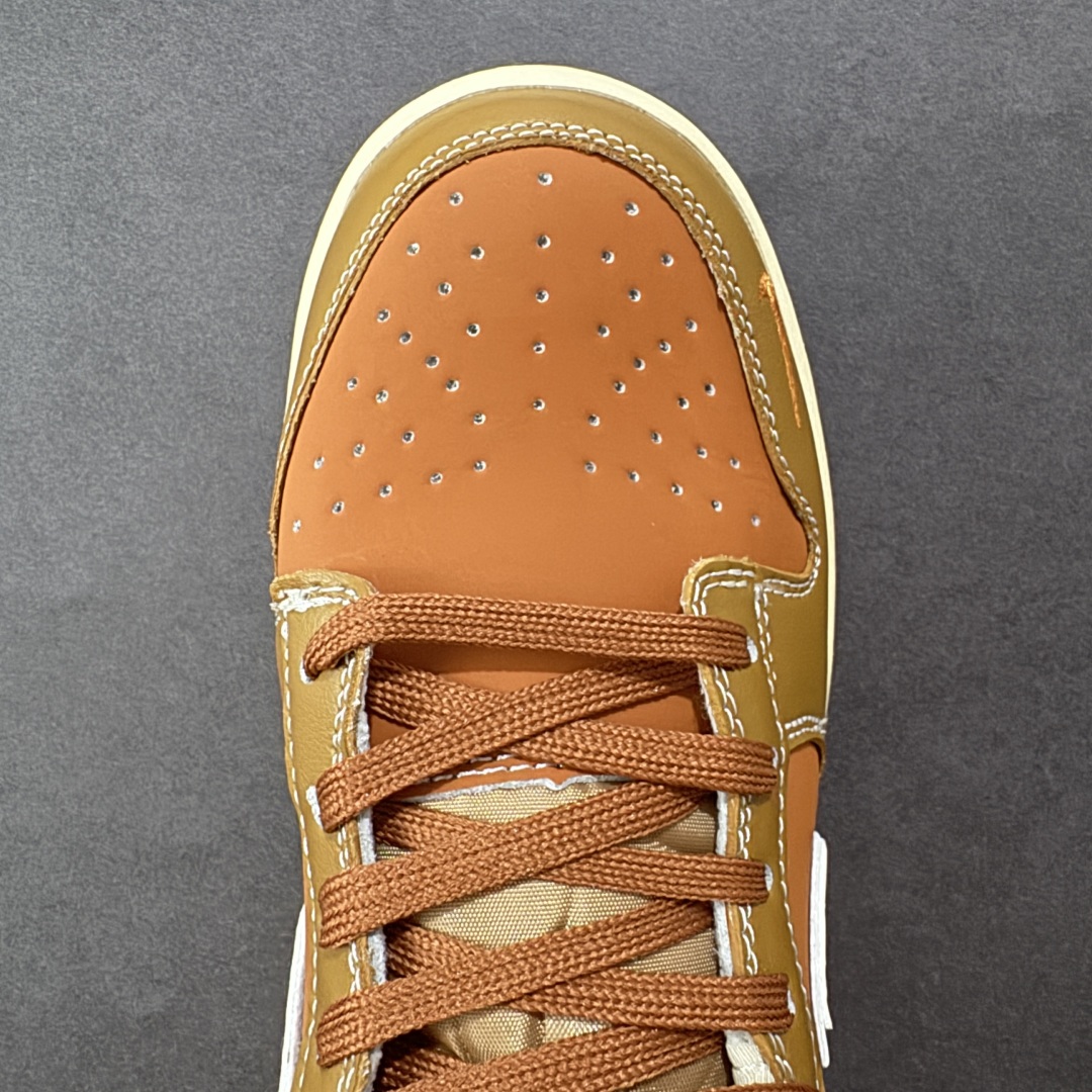  
【纯原】Labubu x Nike Dunk SB Low 拉布布 x 耐克 SB 低帮 联名棕白色