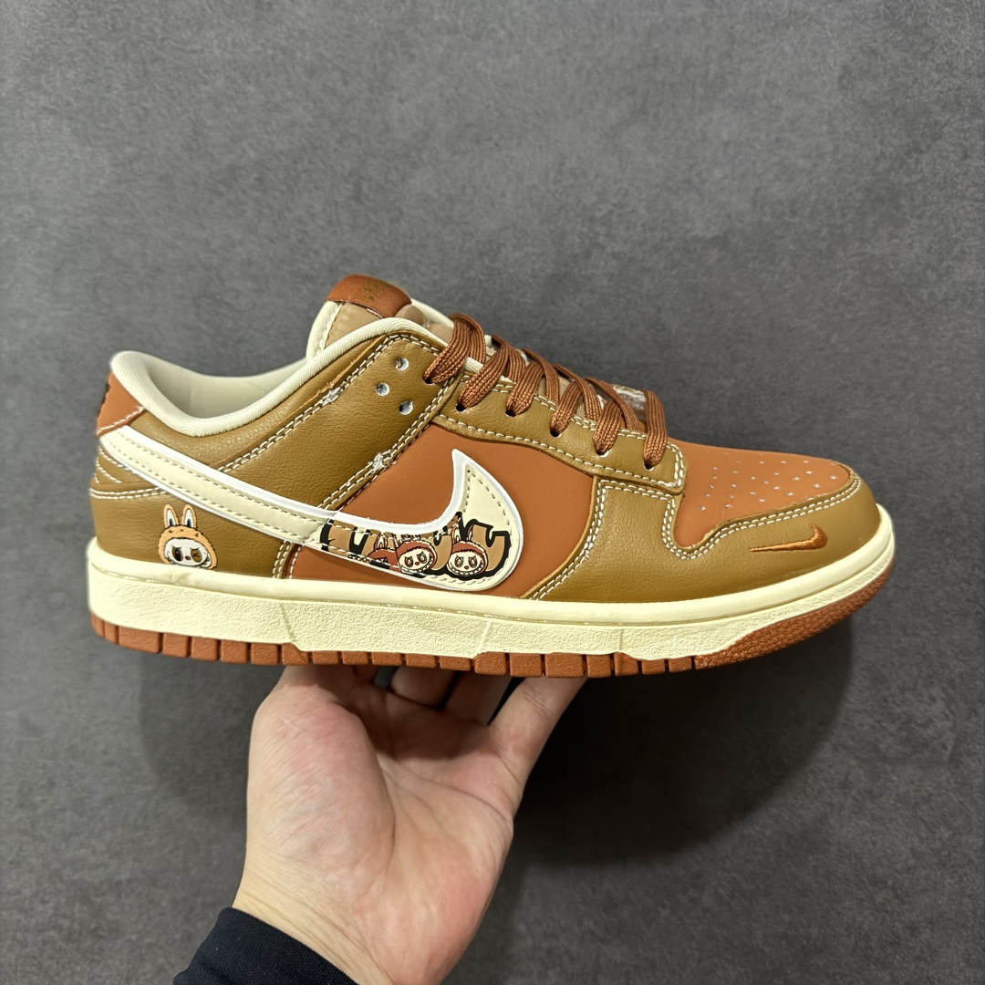  
【纯原】Labubu x Nike Dunk SB Low 拉布布 x 耐克 SB 低帮 联名棕白色