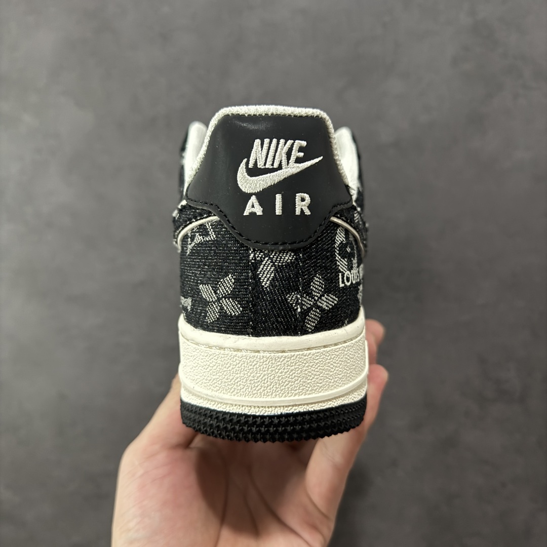 260  定制版 Nike Air Force 1 '07 Low “LV联名——牛仔猪八米黑”空军一号 低帮 运动鞋 休闲鞋 MZ9588-805