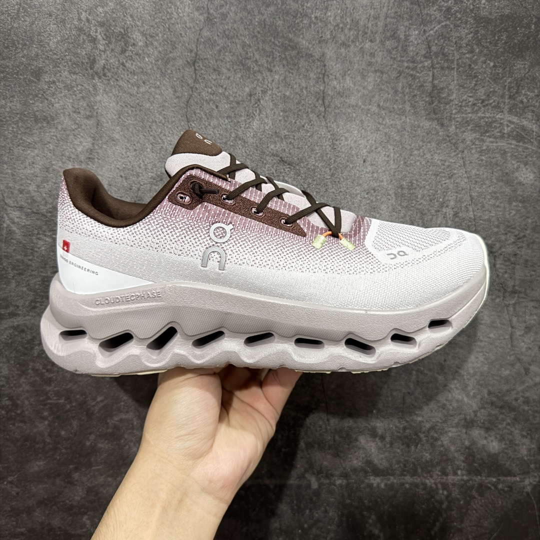  
【纯原】ON昂跑系列 CLOUDTILT 系列 户外街头机能风跑步鞋

大厂出品 原版有1比1打造 