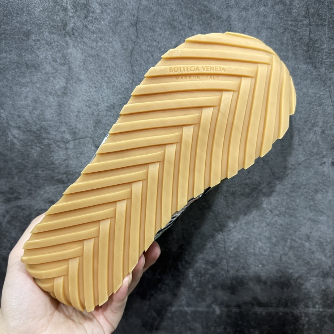  
BOTTEGA VENETA Orbit Runner BV葆蝶家时尚休闲王一博同款老爹鞋运动鞋 

