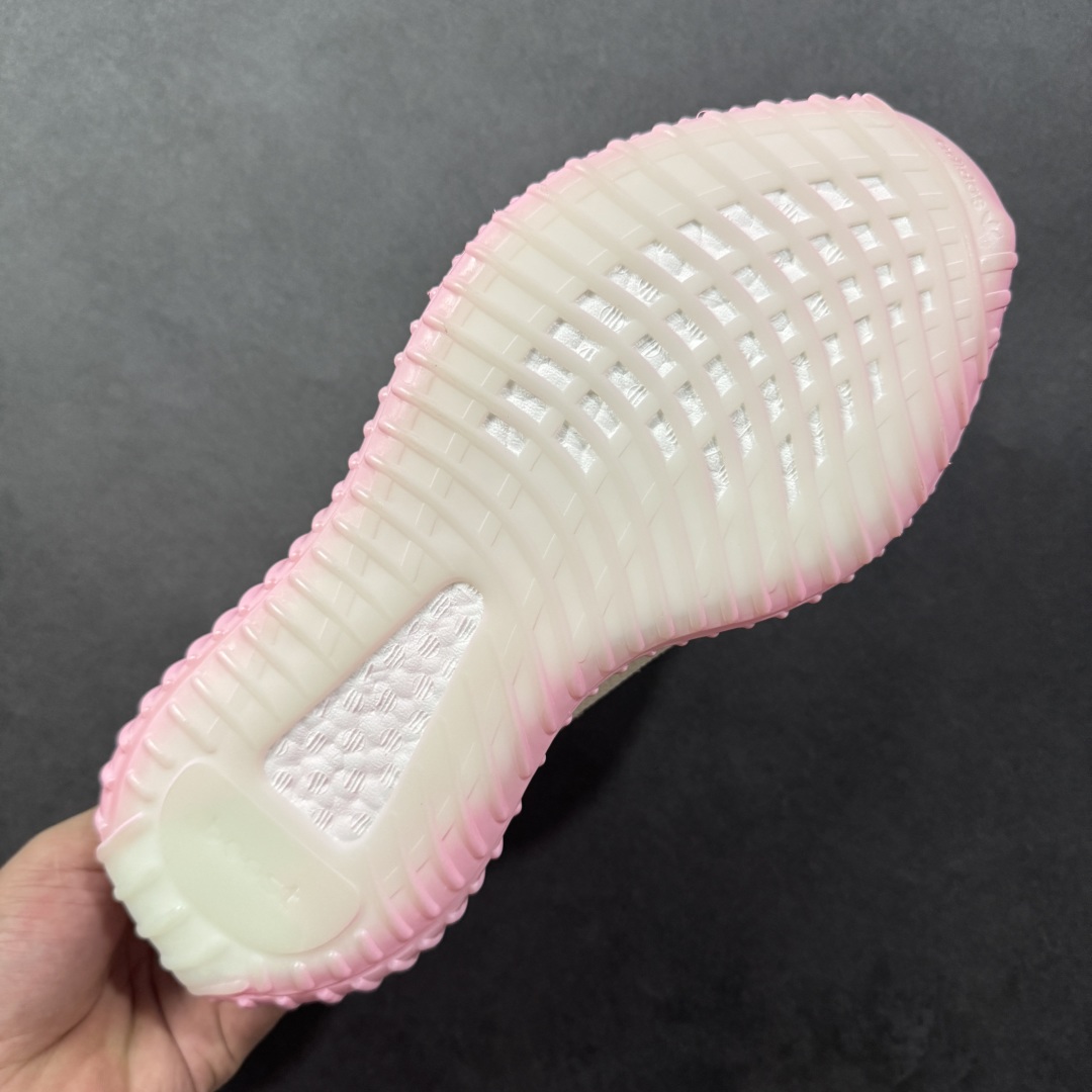 图片[9]-【定制版】adidas originals Yeezy boost 350 V2冰淇淋 不均匀浸染 浪漫夏日粉云朵 独家资源原厂引进大底 客供原厂材料配件 采用原厂Premeknit一体编织鞋面，针织密度和面料弹性都十分出色 流畅正确鞋型 脚裸处正确弧度仅此一家 更多细节自品 货号：CP9366 尺码：36 36.5 37 38 38.5 39 40 40.5 41 42 42.5 43 44 44.5 45 46 47 48 编码：HXSA310320-选品中心