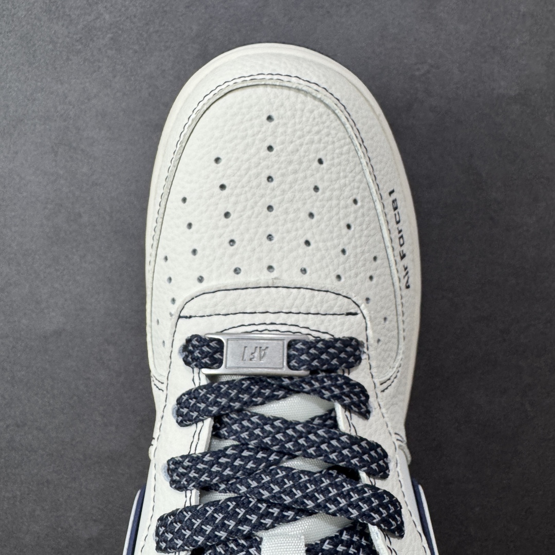 图片[8]-【定制版】Nike Air Force 1\’07 Low 米蓝兔八哥 空军一号低帮休闲板鞋 JP8028-013  #定制皮料 定制鞋盒 原楦原纸板 纯正空军版型 内置全掌气垫  尺码：36 36.5 37.5 38 38.5 39 40 40.5 41 42 42.5 43 44 44.5 45 编码：HXSB310320-选品中心