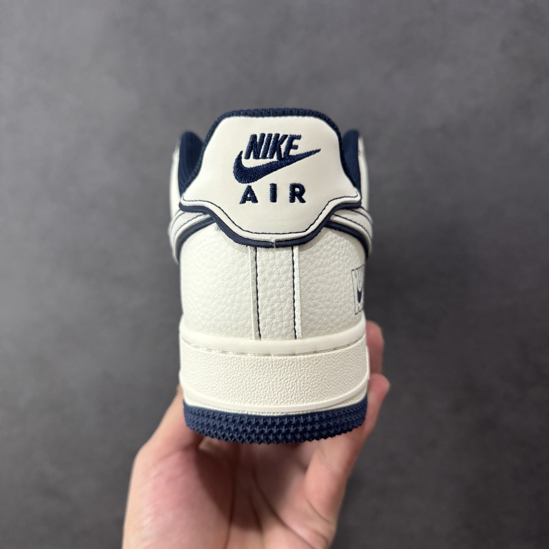 图片[4]-【定制版】Nike Air Force 1\’07 Low 米蓝兔八哥 空军一号低帮休闲板鞋 JP8028-013  #定制皮料 定制鞋盒 原楦原纸板 纯正空军版型 内置全掌气垫  尺码：36 36.5 37.5 38 38.5 39 40 40.5 41 42 42.5 43 44 44.5 45 编码：HXSB310320-选品中心