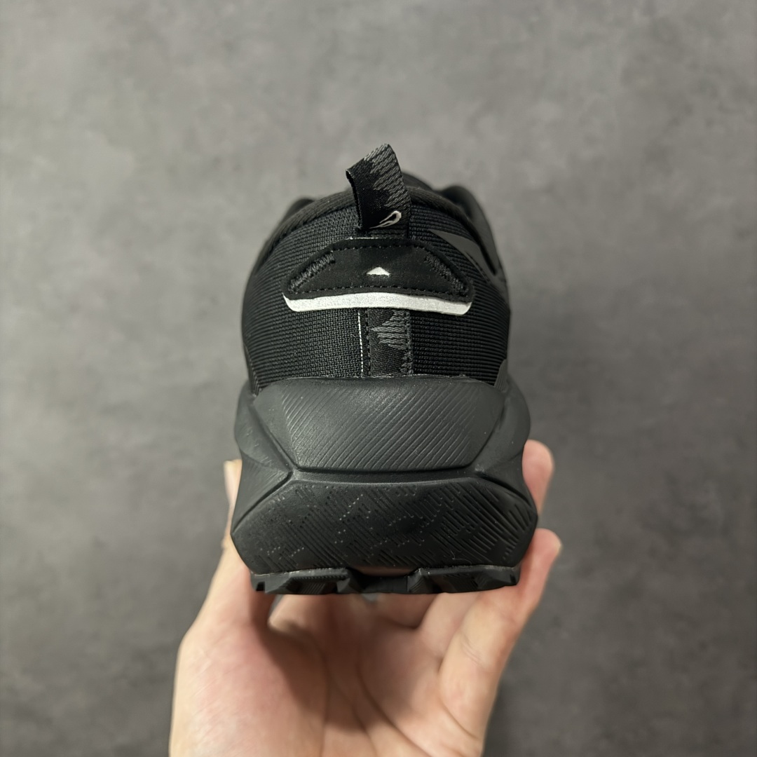  
【纯原】Asics Gel-Trabuco Max 4 复古亚瑟士透气休闲鞋缓震男子耐磨跑步鞋 

