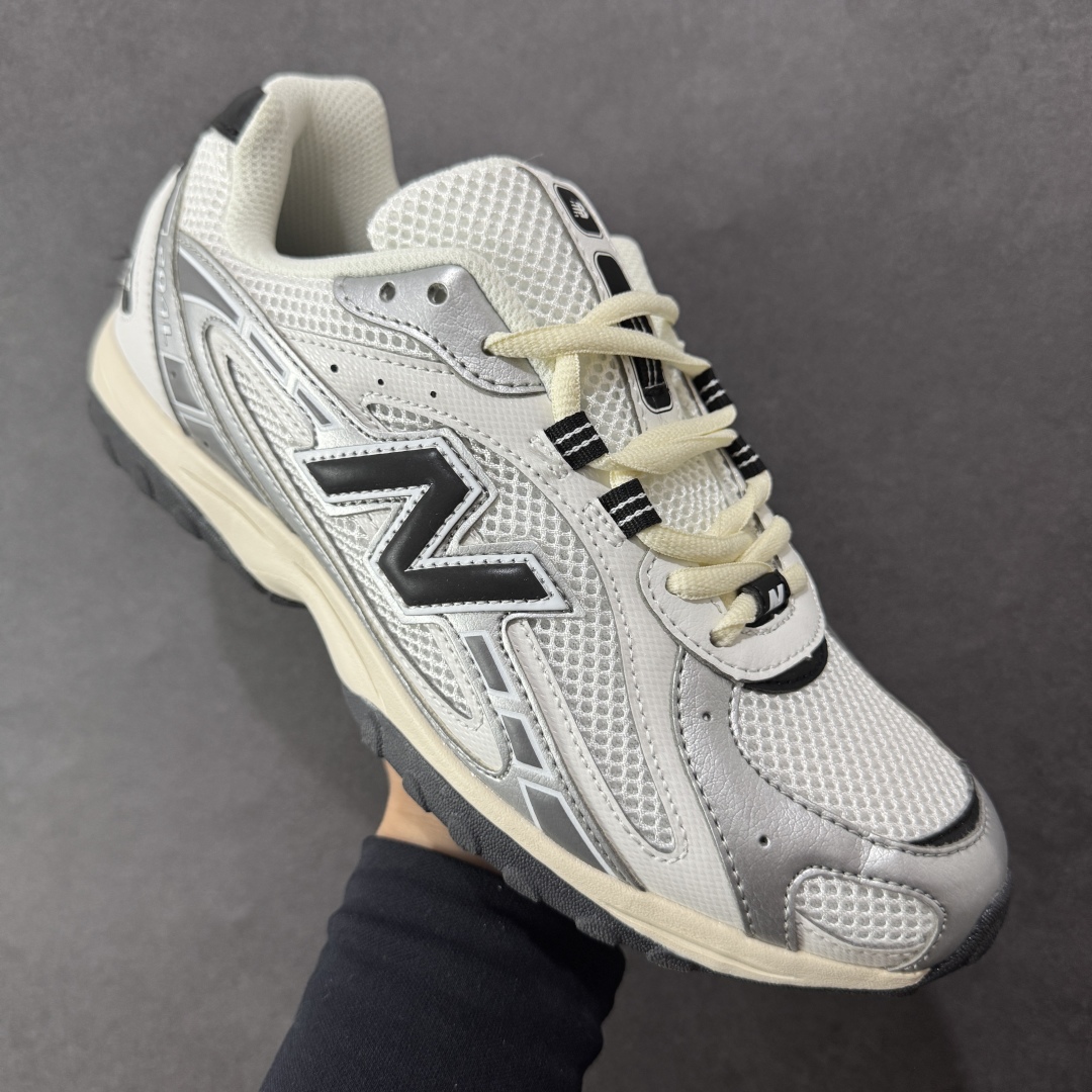  
【纯原】New Balance 新百伦204 复古休闲运动百搭老爹跑步鞋
#采用猪巴革组合网织鞋面材