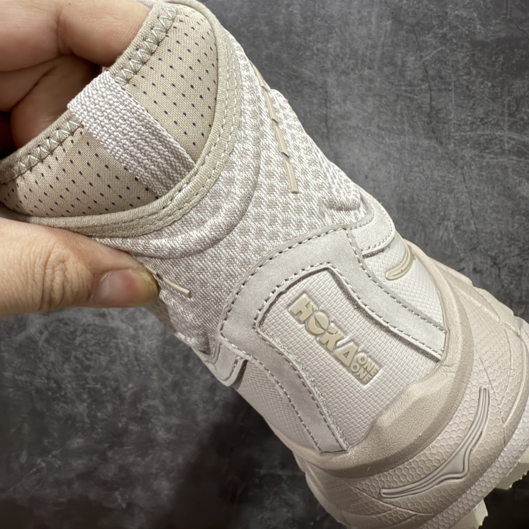  
【纯原版】Hoka One One Tor Ultra Lo 高帮户外‮能功‬运动鞋工装鞋 
高端零