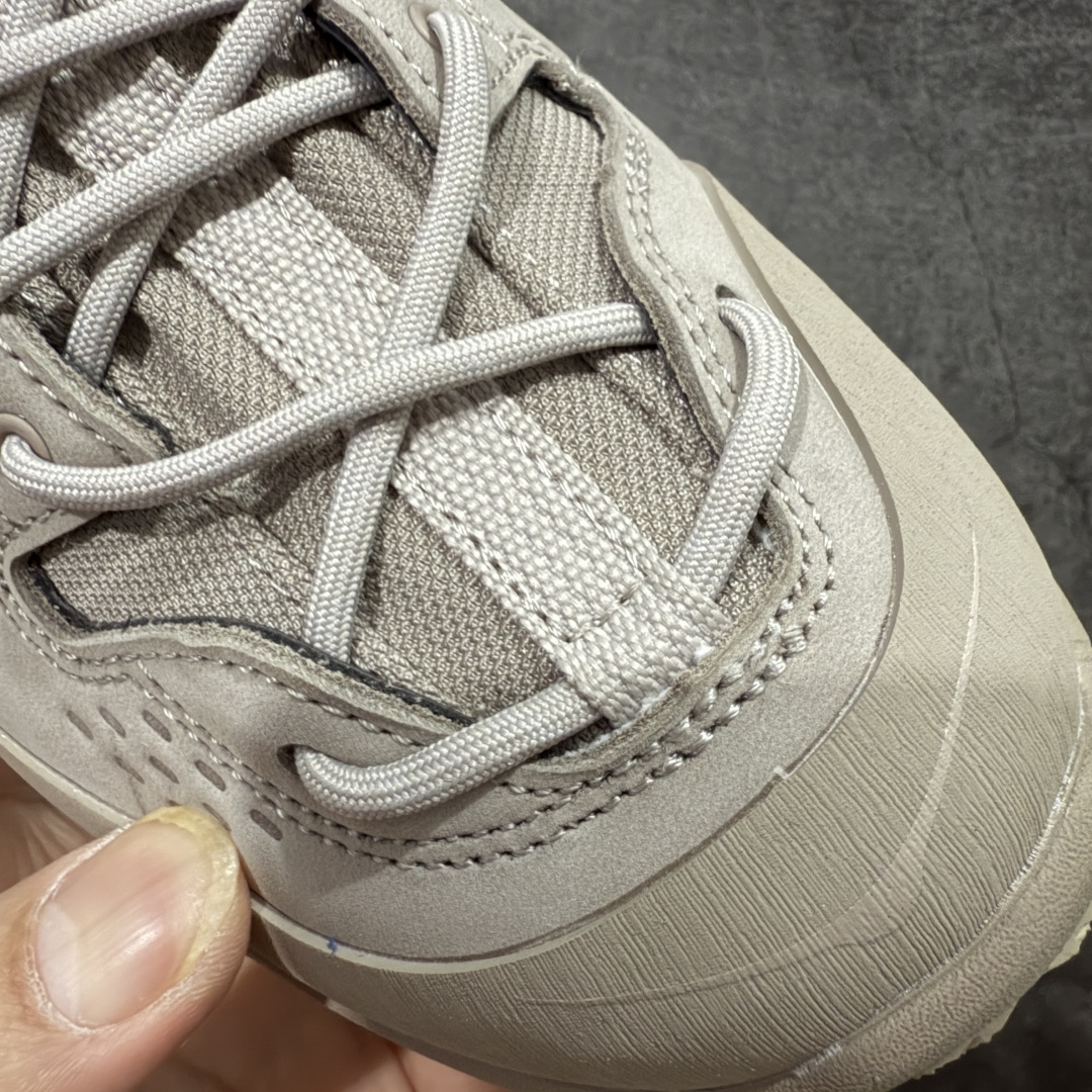  
【纯原版】Hoka One One Tor Ultra Lo 高帮户外‮能功‬运动鞋工装鞋 
高端零
