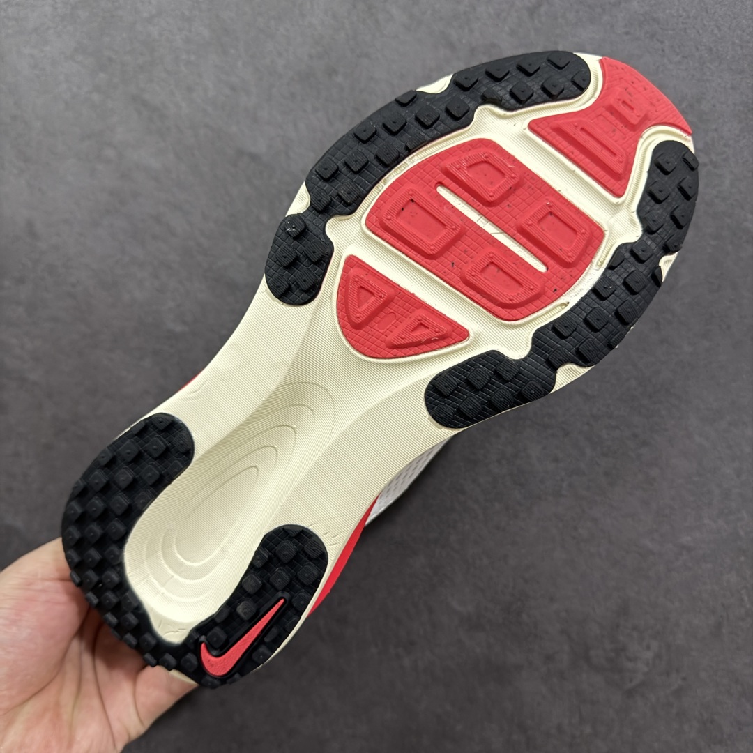  
【纯原】Nike Vomero 18代 登月跑鞋低帮 时尚舒适防滑耐磨低邦休闲跑步鞋 

整体采用工