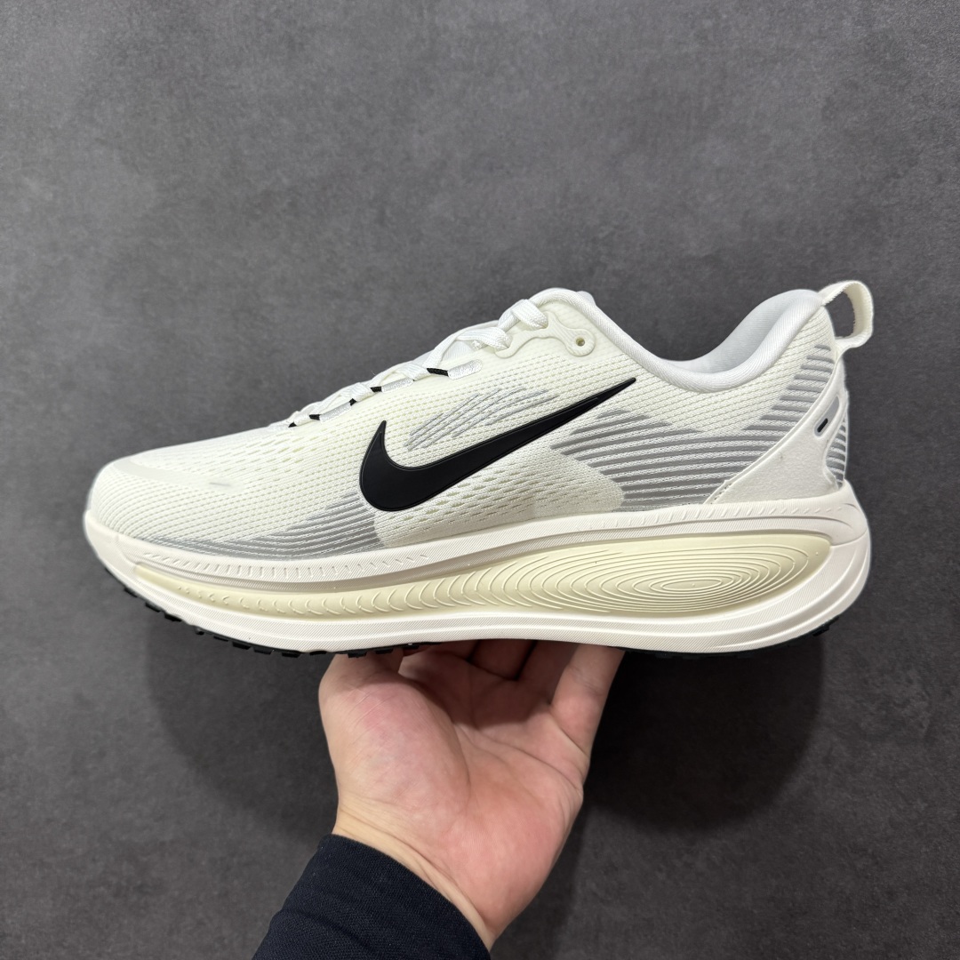  
【纯原】Nike Vomero 18代 登月跑鞋低帮 时尚舒适防滑耐磨低邦休闲跑步鞋 

整体采用工