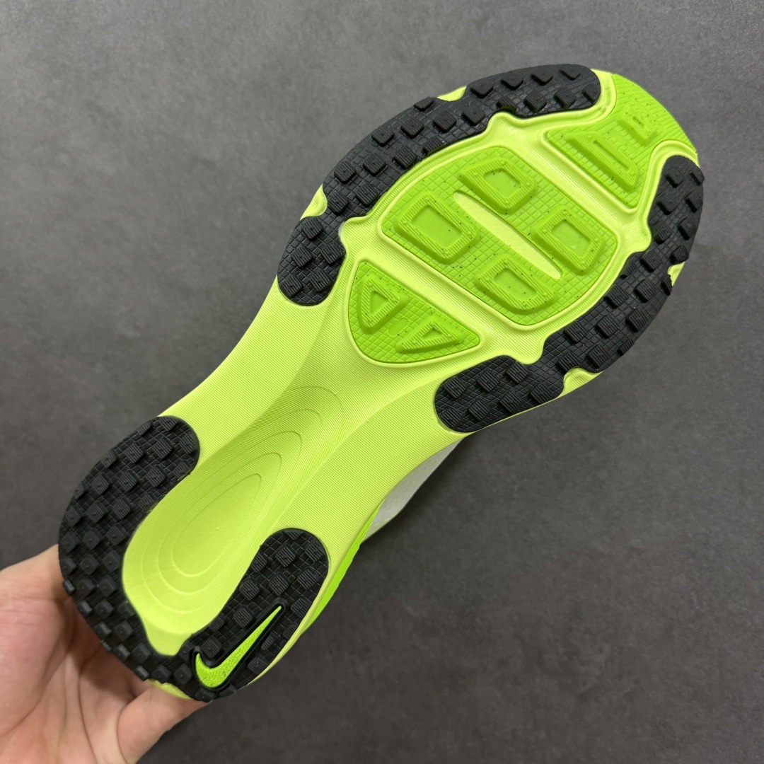 
【纯原】Nike Vomero 18代 登月跑鞋低帮 时尚舒适防滑耐磨低邦休闲跑步鞋 

整体采用工