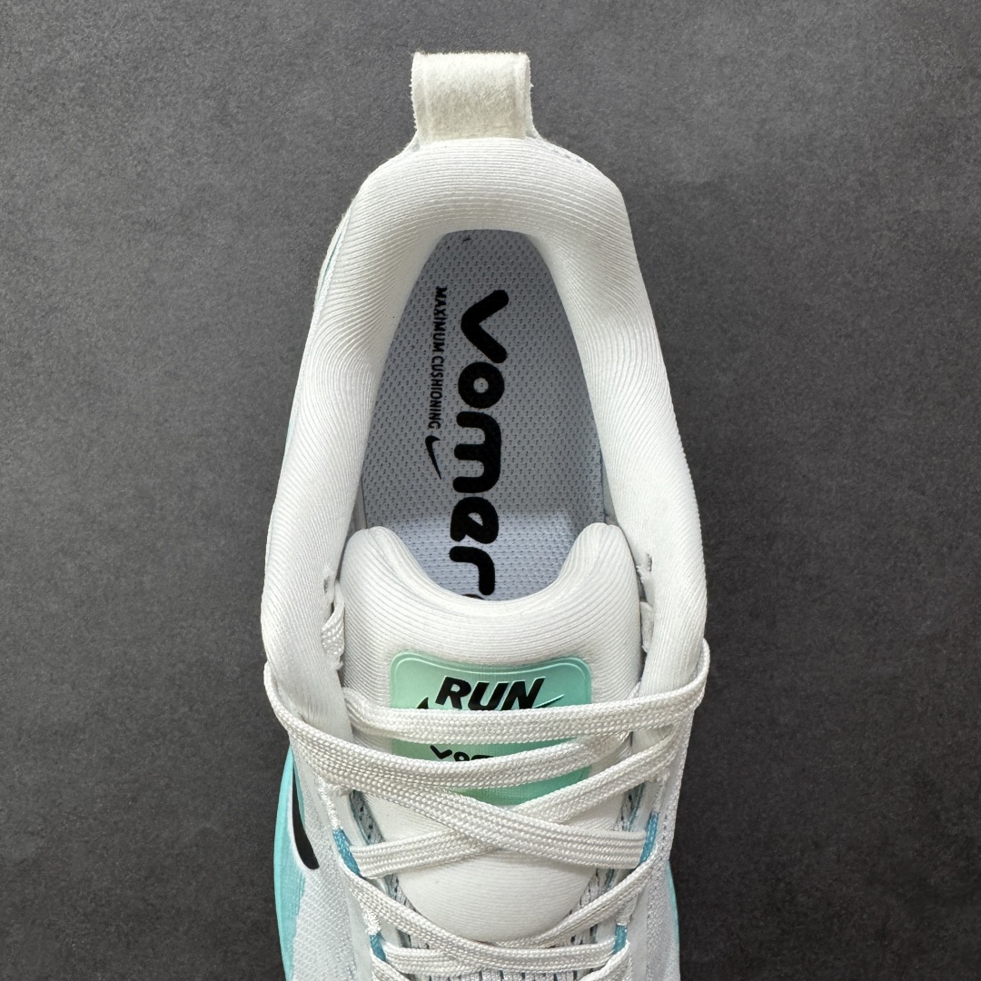  
【纯原】Nike Vomero 18代 登月跑鞋低帮 时尚舒适防滑耐磨低邦休闲跑步鞋 

整体采用工