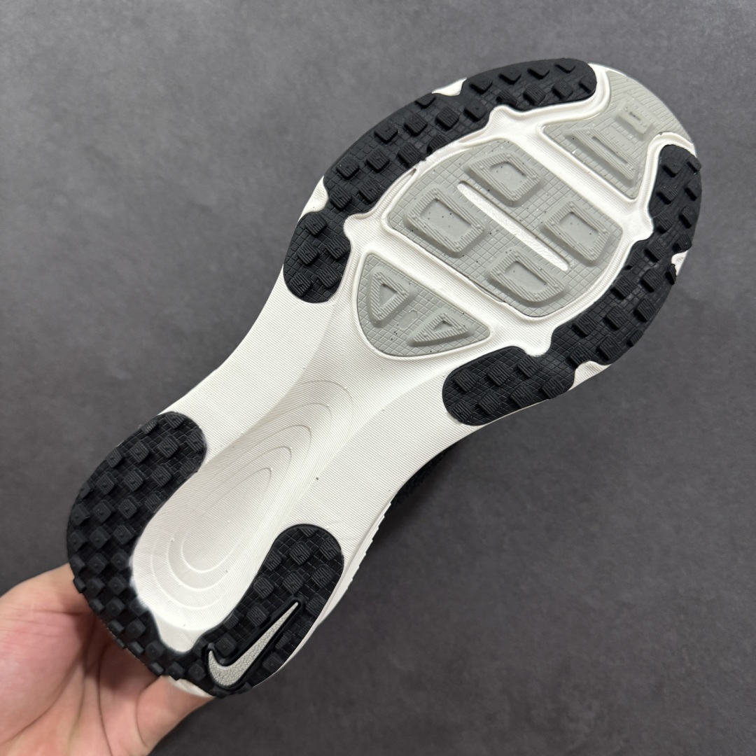  
【纯原】Nike Vomero 18代 登月跑鞋低帮 时尚舒适防滑耐磨低邦休闲跑步鞋 

整体采用工